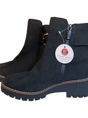 Blondo Dakota Waterproof Suede Ankle Boots Black Size 9 NWOT Lug Sole Buckle